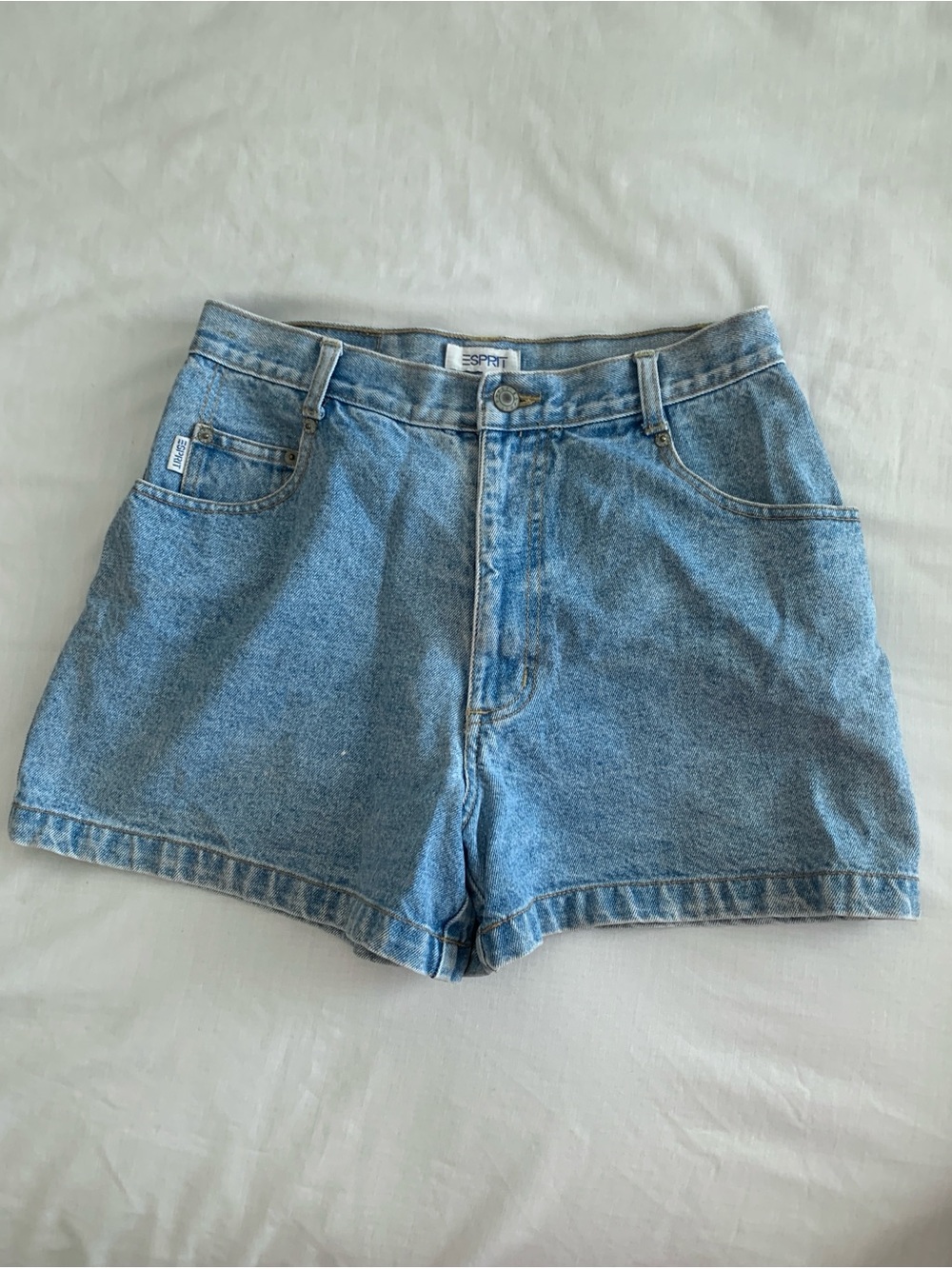 Esprit High Waisted Denim Shorts Light Wash Mom Jean Jorts Size 28 Vintage